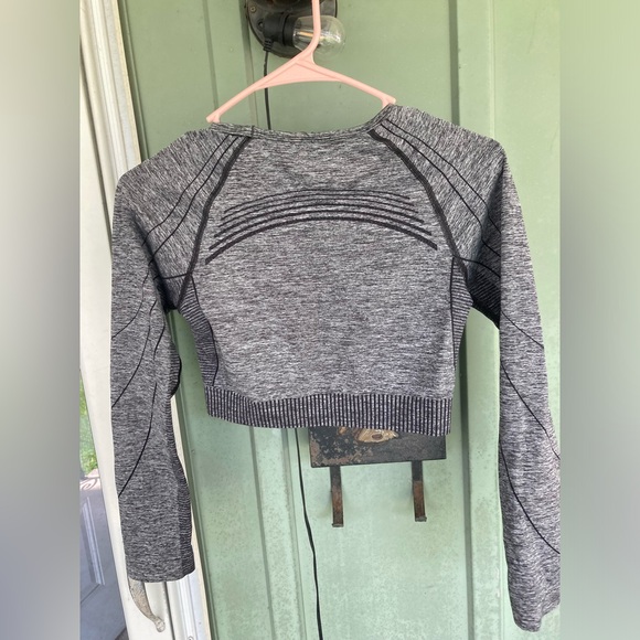 Gymshark compression top - Picture 3 of 4